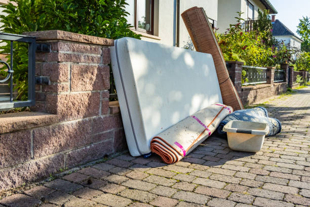 Best Affordable Junk Removal Services  in Dundee, OR