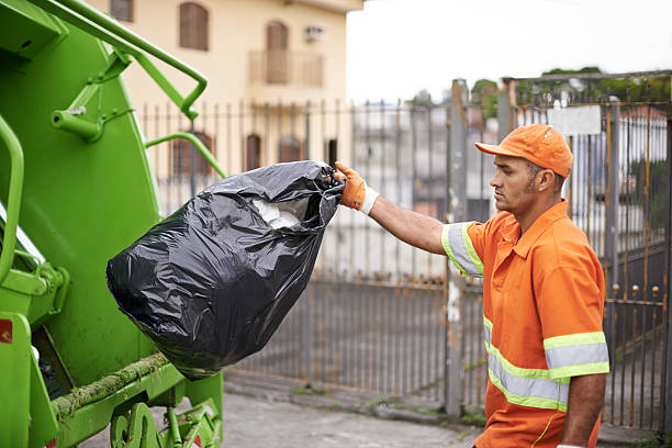 Yard Cleanup Services in Dundee, OR